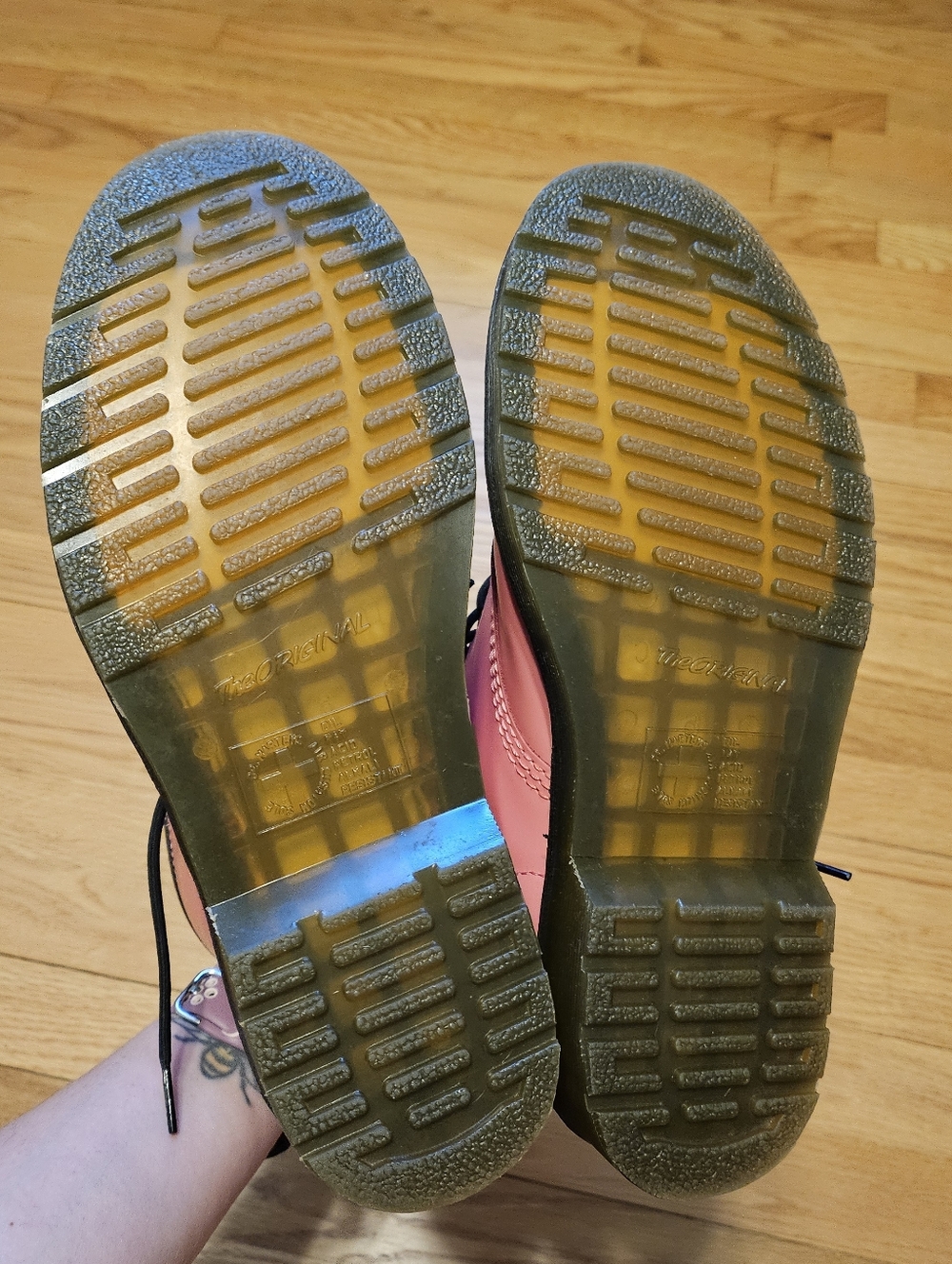 EUC Pink Dr. Martens - Picture 2 of 7